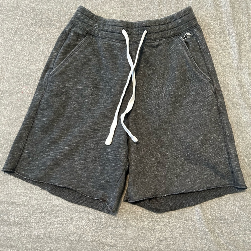 Men’s Hollister Shorts size xxs